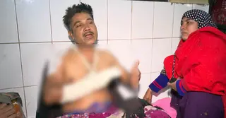 কুষ্টিয়ায় মহাসড়কে ট্রাক থামিয়ে ডাকাতি, চালক আহত